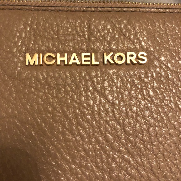 Wristlet - Picture 3 of 6